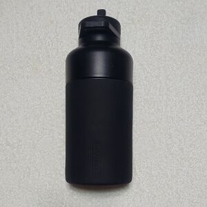BrüMate Rotera 65oz Water Bottle In Matte Black